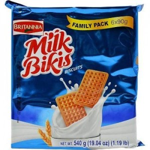 BRITANNIA MILK BIKIS BISCUITS FAMILY PACK (मिल्क बिकिस बिस्कुट) (90gX6) - 540Gm